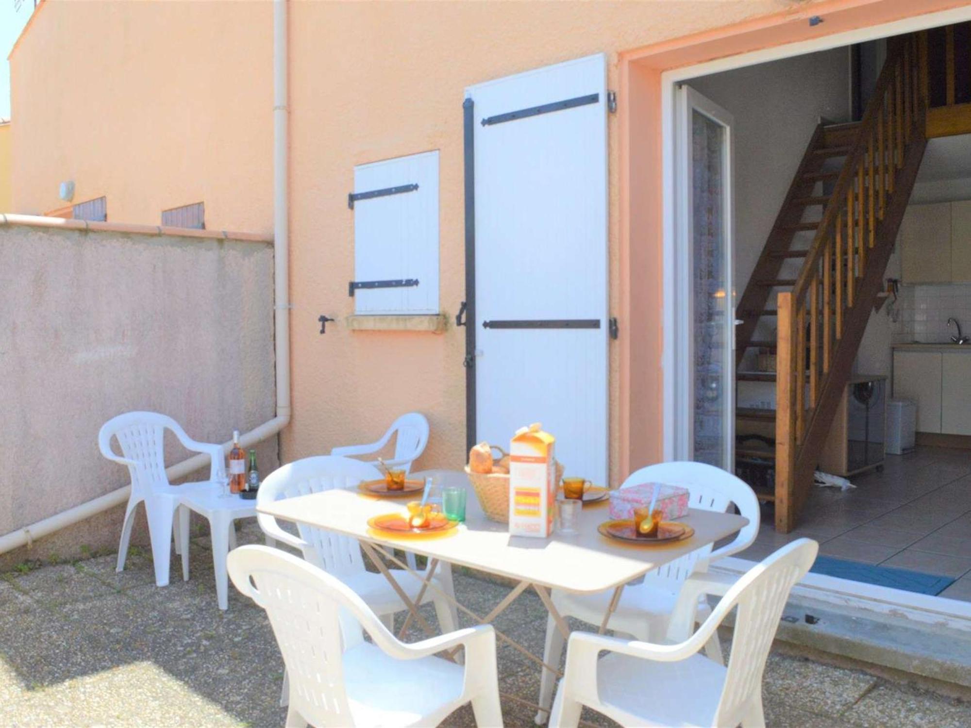 Pavillon Familial 6 Pers A 200M De La Plage Avec Terrasse, Barbecue Et Parking. - Fr-1-229D-227 Saint-Pierre-la-Mer (Aude) Exterior foto